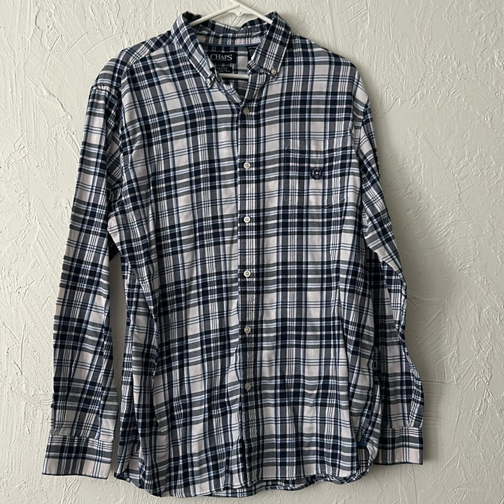 Chaps blue & white plaid long sleeve button down shirt